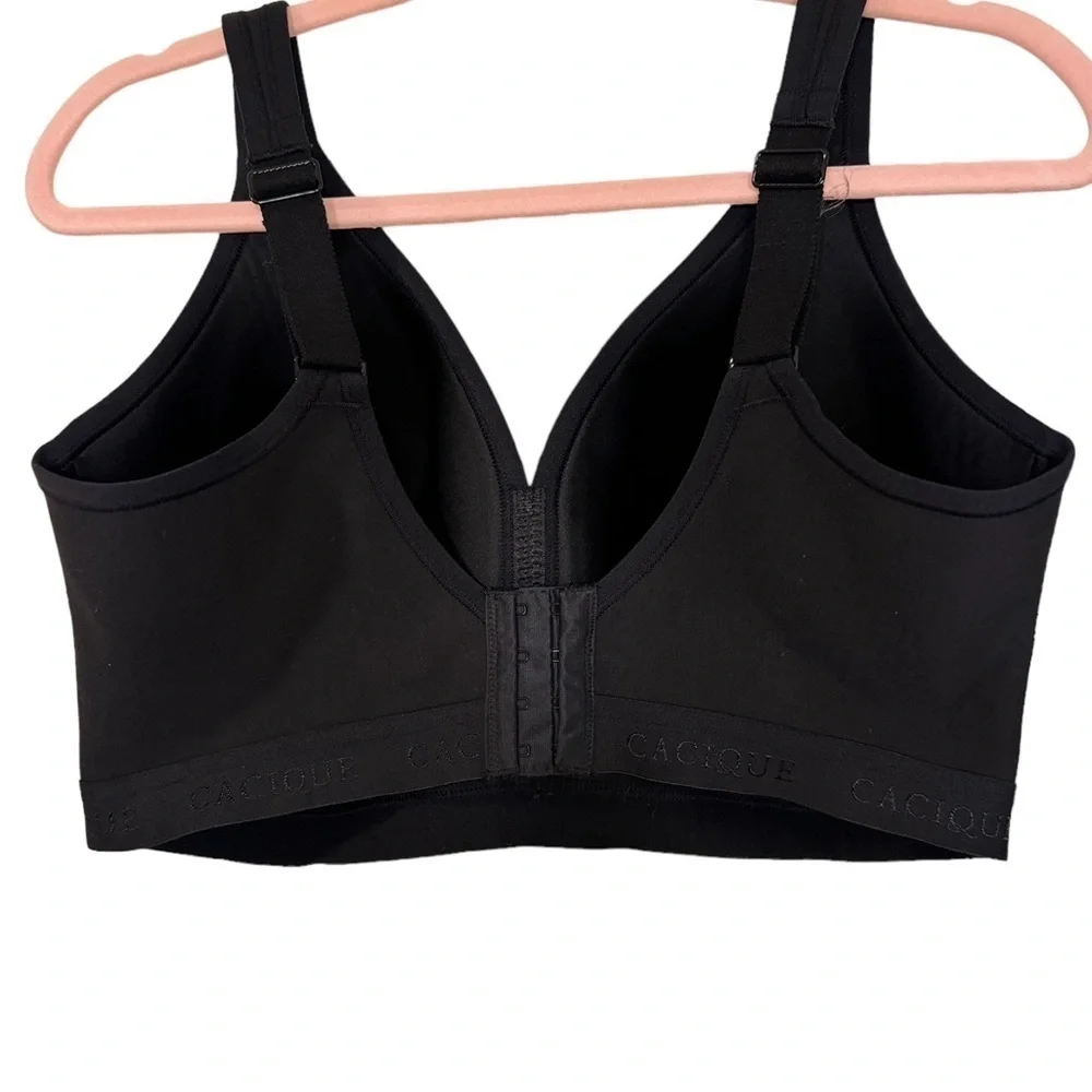 Cacique Lightly Lined No Wire Bra  42 DDD